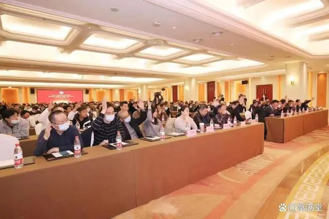 江西省印刷复制业协会第八届会员代表大会暨换届选举大会召开