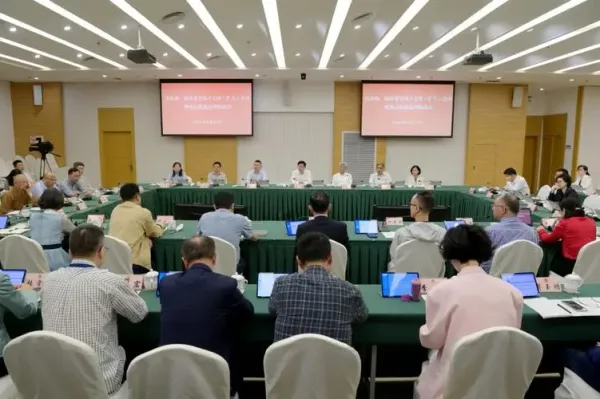 上海浦东静安两区印刷企业技术交流会举行