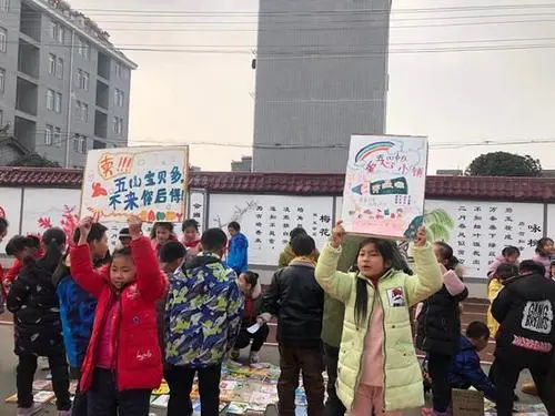 校园读书月精品活动百花齐放