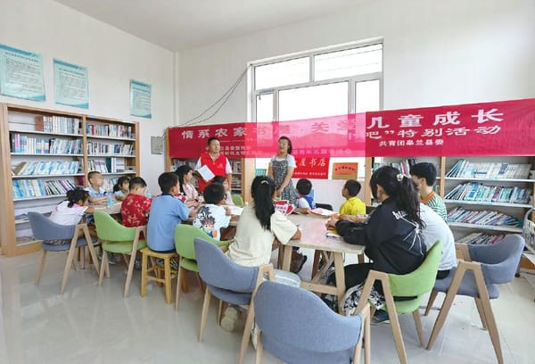 播下阅读种子 点亮成长灯塔